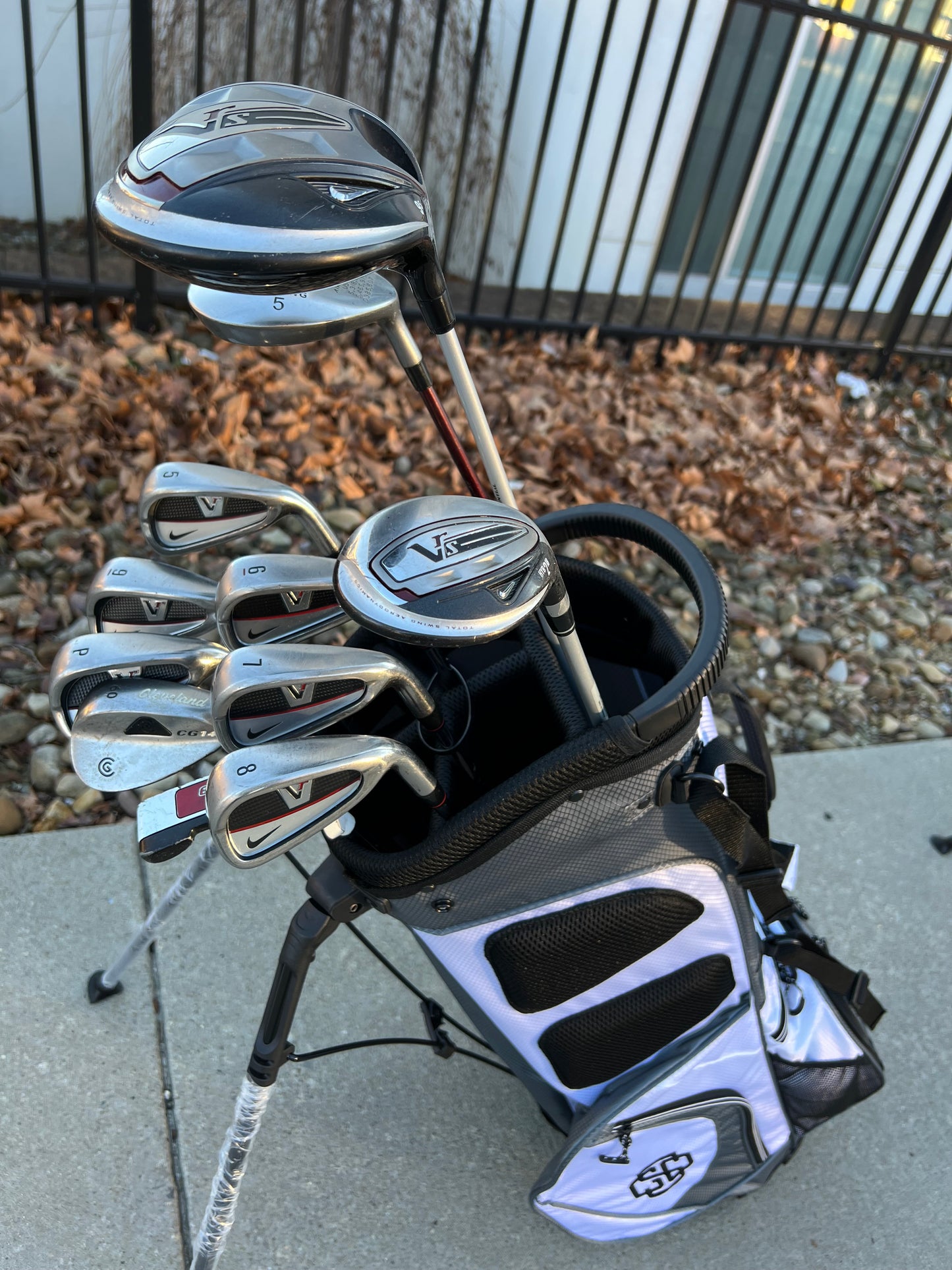 Nike VR Golf Set + NEW Bag