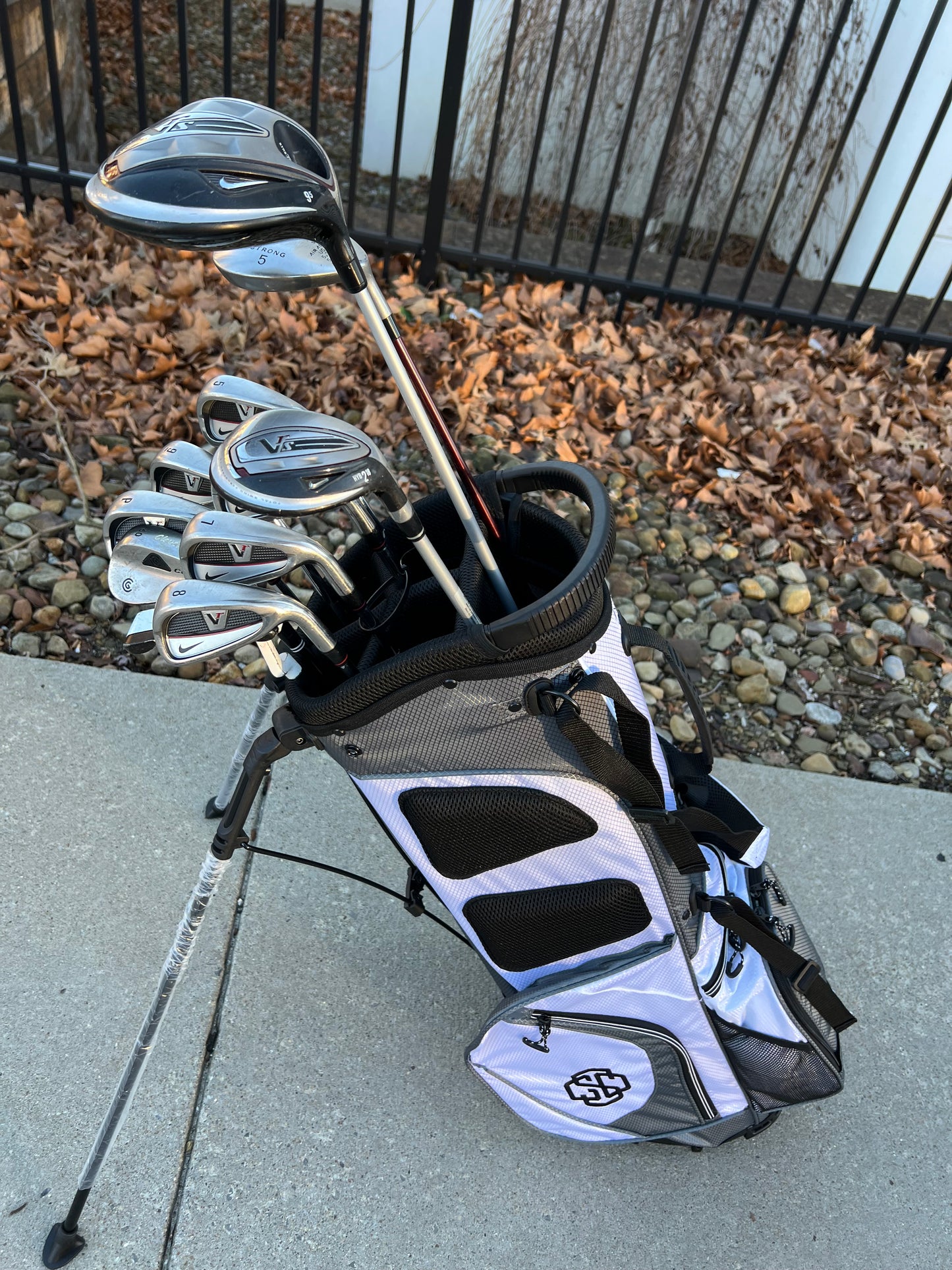 Nike VR Golf Set + NEW Bag