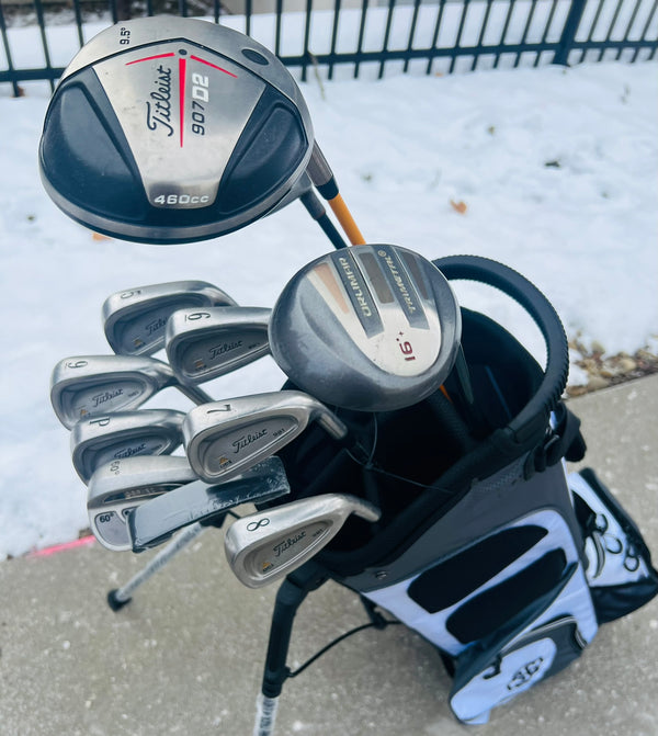Titleist Golf Set + NEW BAG