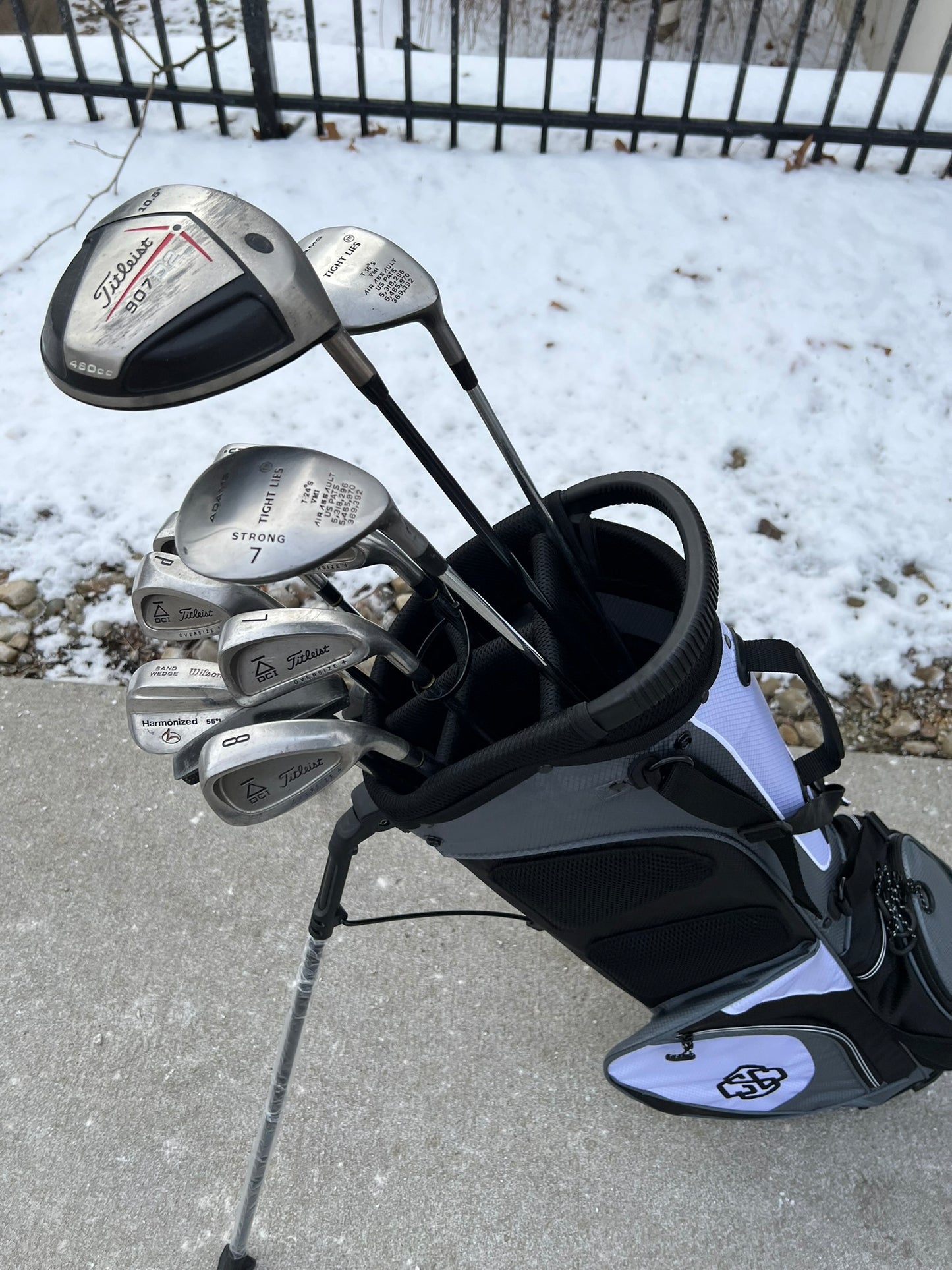 Titleist Golf Set + NEW BAG