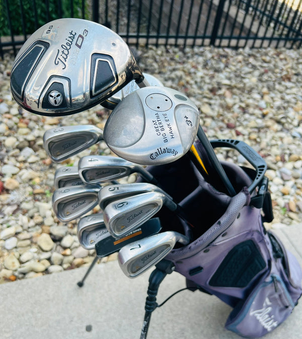 Titleist Golf Set + Bag