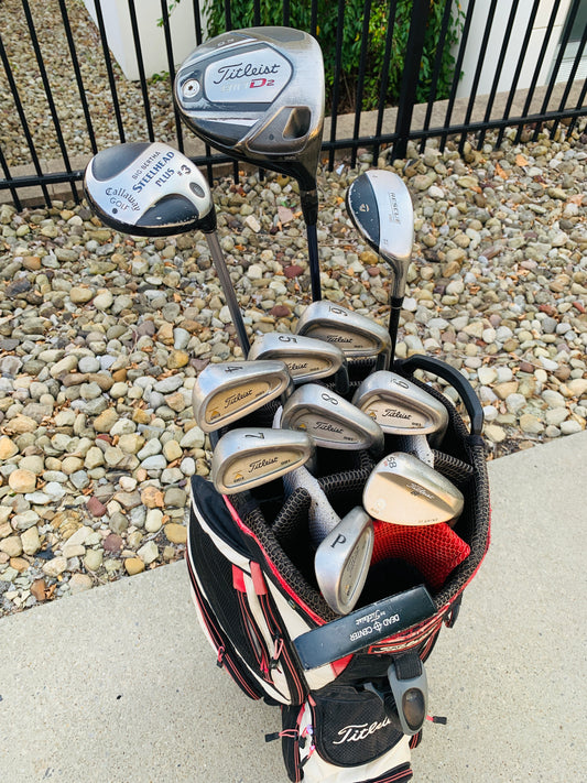 Titleist Golf Set + Bag