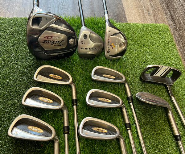 Titleist Golf Set - NO BAG