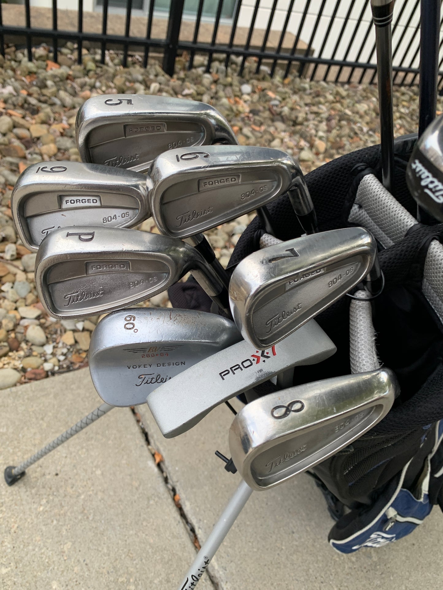 +1/2" Long - Titleist Golf Set + Bag