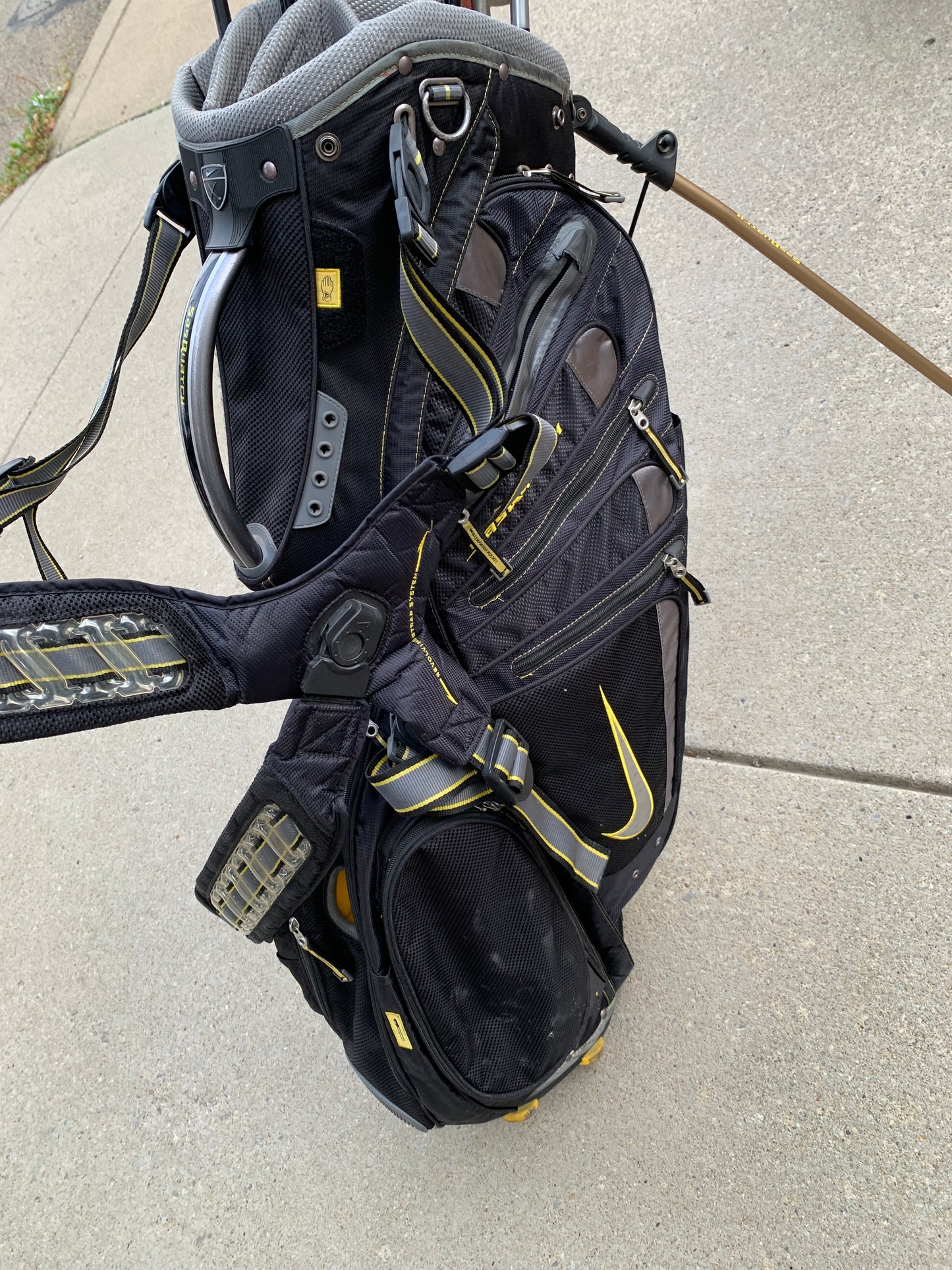 +1/2" Long - TaylorMade RocketBladez Golf Set + Bag