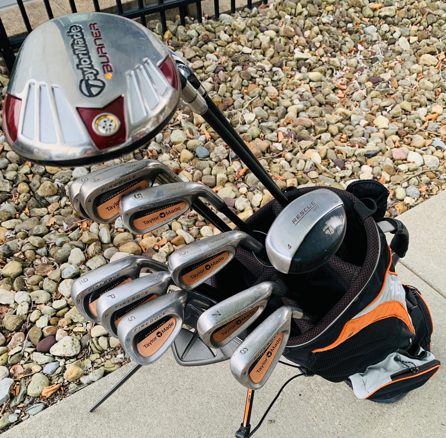 TaylorMade Golf Set + Bag