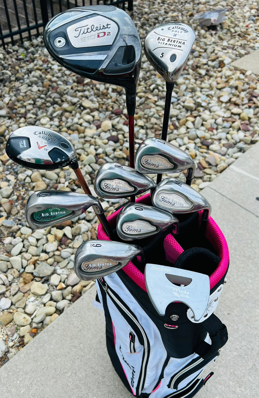 Womens Titleist and Callaway Big Bertha Golf Set + Bag