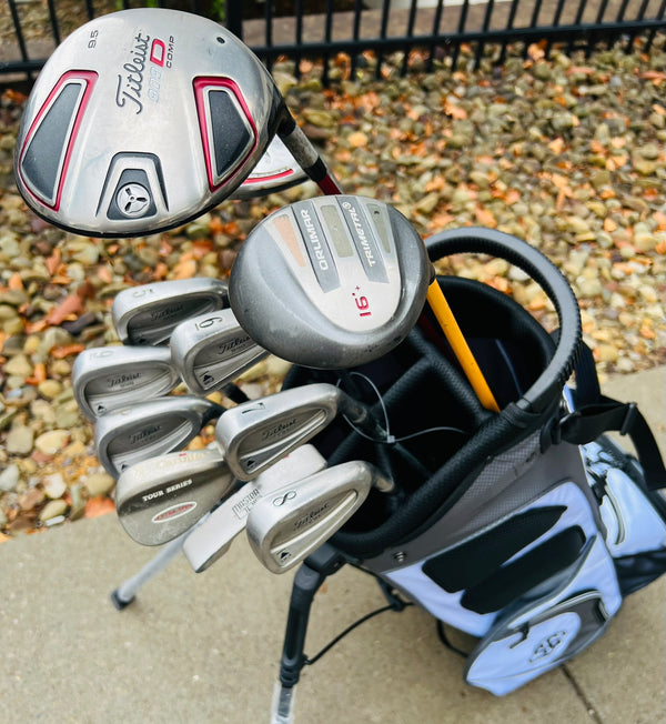 Titleist Golf Set + NEW BAG