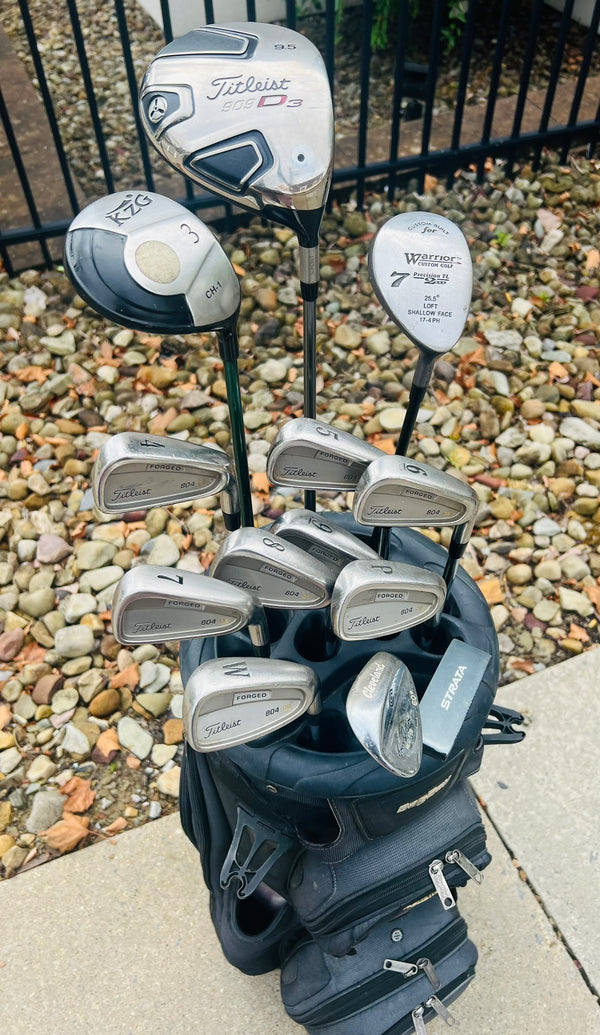 Titleist Golf Set + Bag