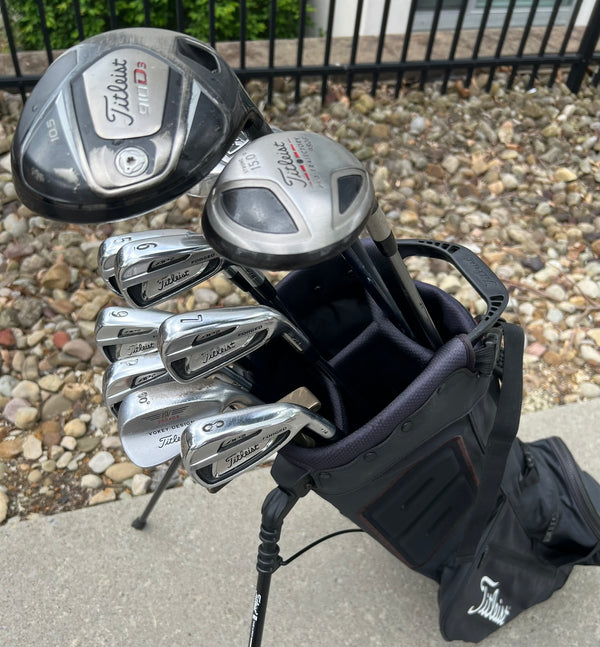 Titleist AP2 Golf Set + Bag