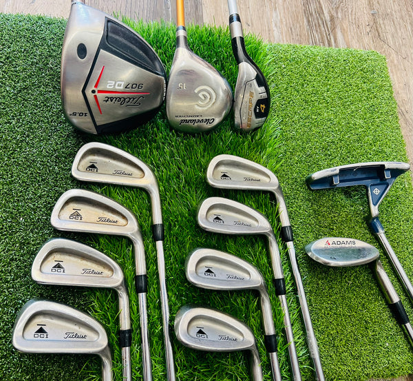 Titleist Golf Set - NO BAG