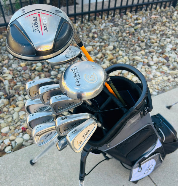 Titleist Golf Set + NEW BAG